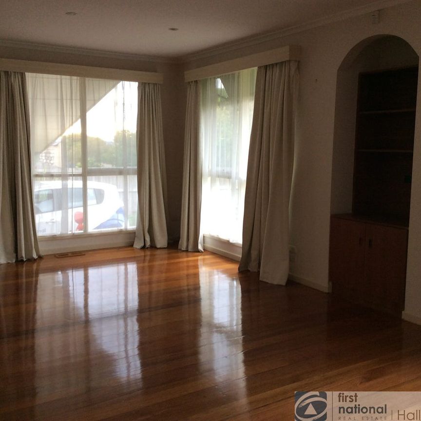 Immaculate Family Home. - Photo 1