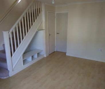 Two Bedroom End of Terrace House to Rent in Cirencester - Photo 3