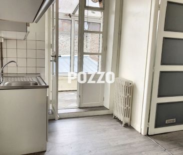 LOCATION d'un appartement T1 (33 m²) à AVRANCHES - Photo 3