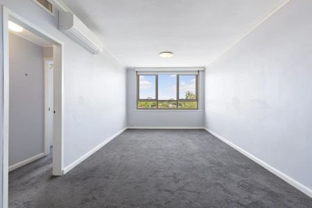 Unit 20/386 Toorak Road, South Yarra. - Photo 2