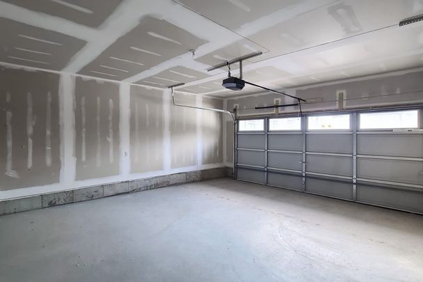 For Lease - 6 Marvin Avenue, Oakville, Ontario - Photo 1