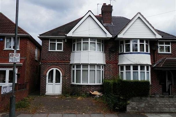 Woodford Green Road, Hall Green, Birmingham, B28 - Photo 1