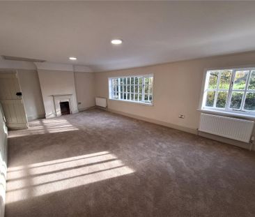 3 bedroom detached house to rent - Photo 2