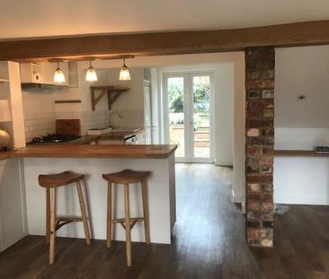 1 BED Terraced House To rent - Photo 3