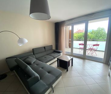 Location Appartement 3 pièces 70m² - Photo 5