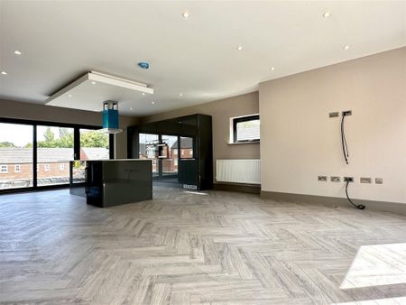 Sitwell House, Coach House Lane, Moorgate, Rotherham - Photo 5