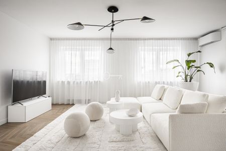 Elegancki | Królikarnia | Z basenem - Zdjęcie 4