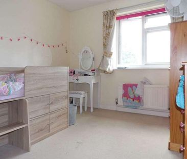 Jacobs Close, Witney, Oxfordshire, OX28 - Photo 2
