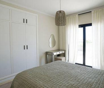 Luxury Villa for rent in Benahavís, Andalusia - Photo 5