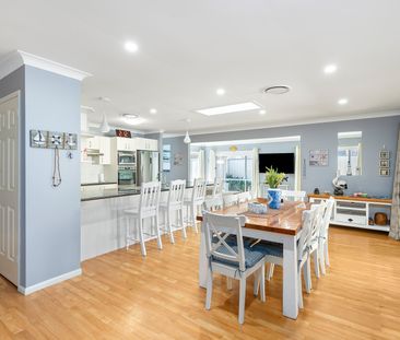 110 BAGNALL BEACH ROAD, Corlette NSW 2315 - House For Rent | Domain - Photo 5