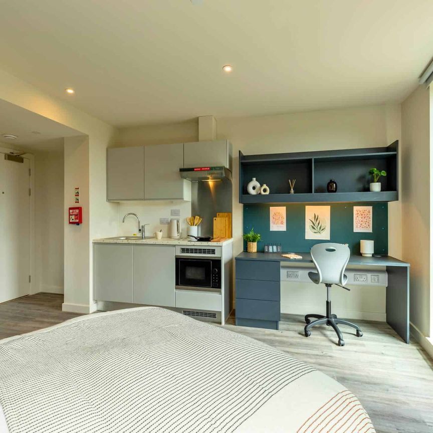 Gold Extra Studio - Photo 1