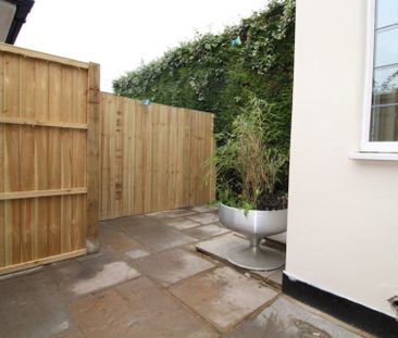 1 bedroom Ground floor flat to rent - Photo 6