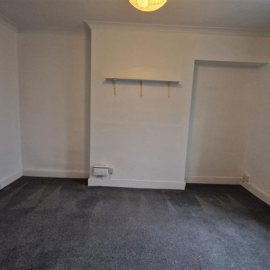 2 bed flat to rent in Westmorland Street, Wallsend - Photo 1