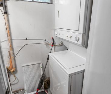 For Lease - 929 Southdown Drive Unit# Lower, Oshawa, Ontario - Photo 2