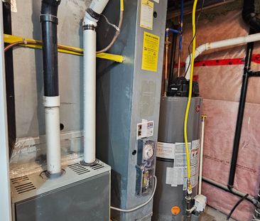 For Lease - 6 Marine Drive, Brampton, Ontario - Photo 3