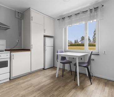 Kyrkvärdsplan, Uttran - Photo 1