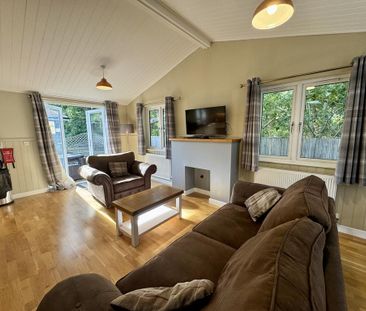 2 bedroom lodge to rent - Photo 1