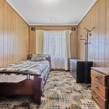 Classic Charm, North-Easterly Aspect & Room to Grow - Photo 5