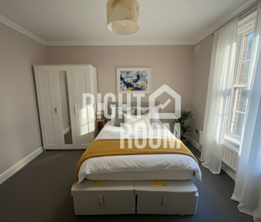 One/Two Bed Flat, Brook House, Cranleigh Street, London NW1 1NU - Photo 1