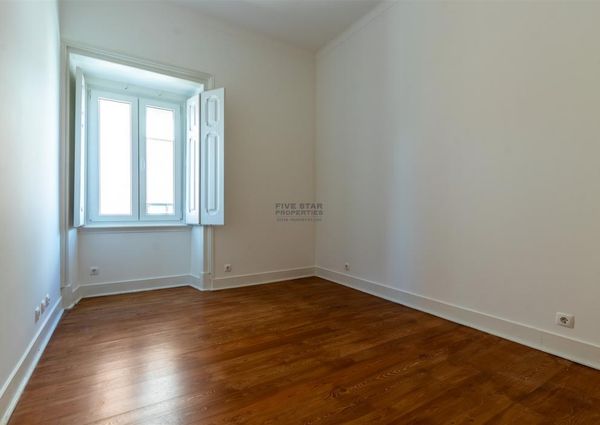 Apartamento T4 em Lisboa