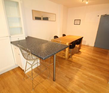 2 bedroom flat to rent - Photo 6