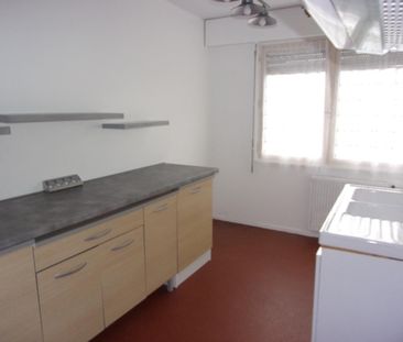 Location Appartement 3 pièces 72m² VERNON 27200 - Photo 2