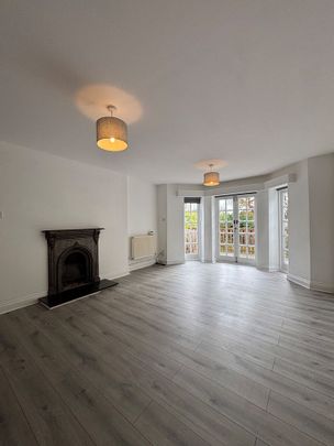 2 Bed Flat, Fawley Lodge, SE23 - Photo 1