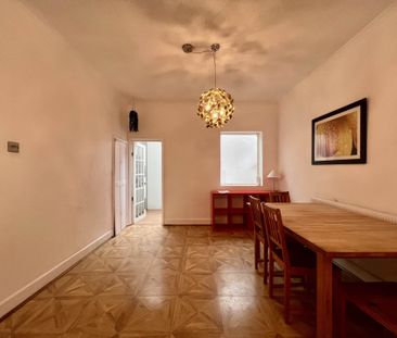 Guide Price £2,500 pcm - Available Now - Part Furnished - Photo 4