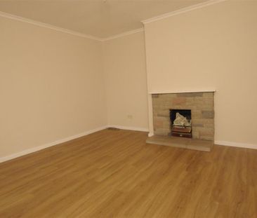 3 bedroom detached house to rent - Photo 6