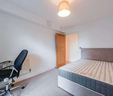 Erebus Drive, Woolwich, SE28 - Photo 4