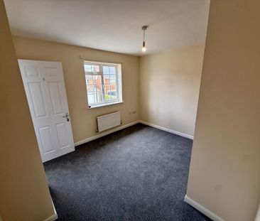 3 bedroom terraced house to rent - Photo 5
