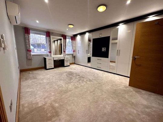 High Beeches, Gerrads Cross, SL9 - Photo 1