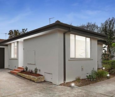 Light-Filled Two-Bedroom Home in the Heart of Mont Albert - Photo 1