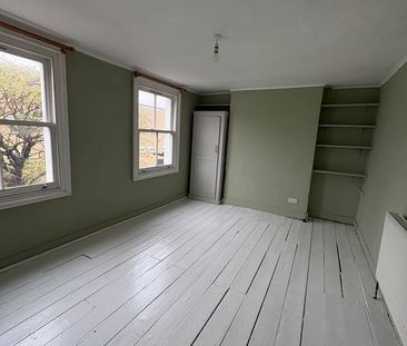 3 Bed Terraced House, London, SE24 - Photo 5