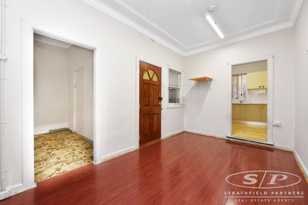 One bedroom unit - Photo 2