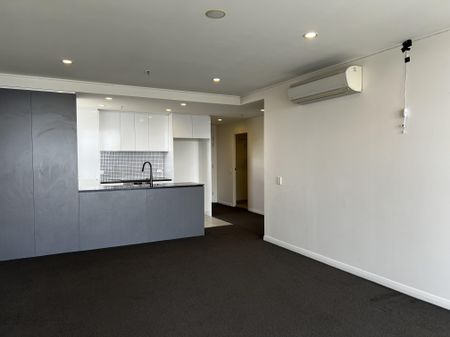 Beautiful Two Bedroom Apartment in Belconnen - Photo 2