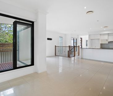 2/12 Dolphin Avenue - Photo 1