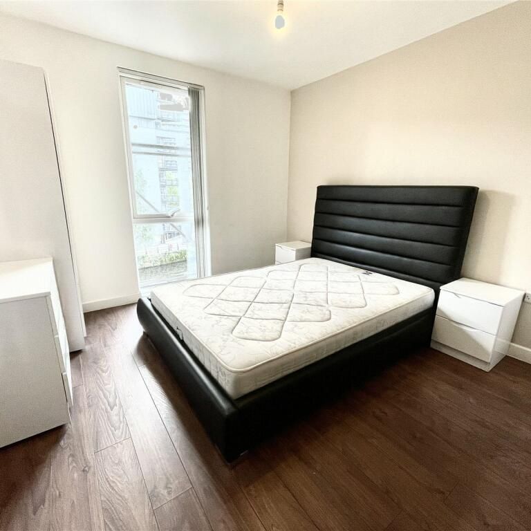 2 Bed Flat, The Riverside, M5 - Photo 1