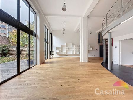 Loft van 281 m² met tuin - Photo 2