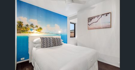 Sleek & Central 2-Bed Apartment in Melbourne - SHORT TERM LEASES AVAILABLE - Photo 4