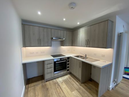 2 Bed Flat, Bloomsbury Place, BN2 - Photo 4