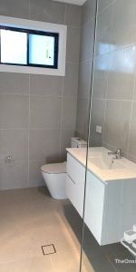 BRAND NEW Spacious One Bedroom Granny Flat - Photo 4