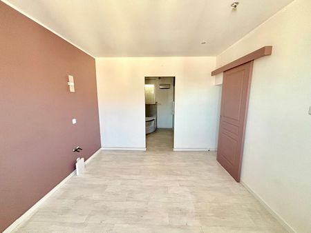 Appartement 3 pièces à Tourcoing - Photo 2