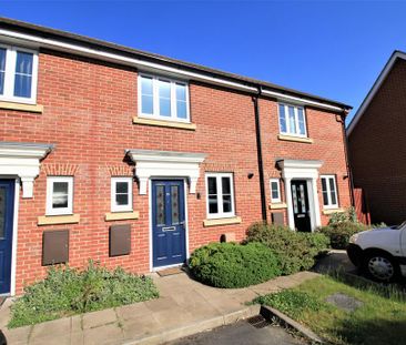 2 bedroom terraced house to rent - Photo 2