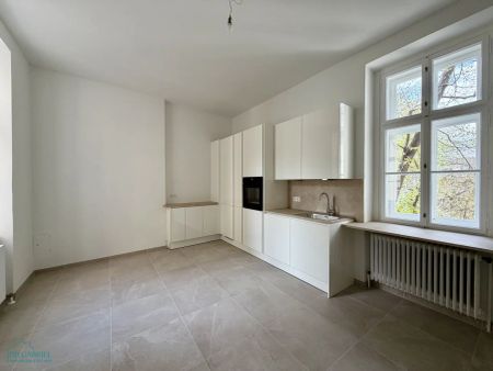 SCHÖNE ALTBAUMIETE MIT ZWEI BALKONEN - ERSTBEZUG NACH SANIERUNG - Photo 4