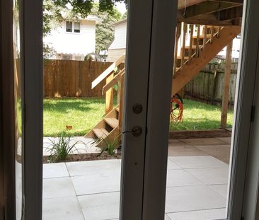 For Lease - 70-A Chaucer Crescent Unit# Lower, Barrie, Ontario - Photo 2