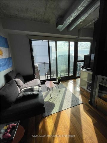 River City I Lofts 51 , #1208 - Photo 3