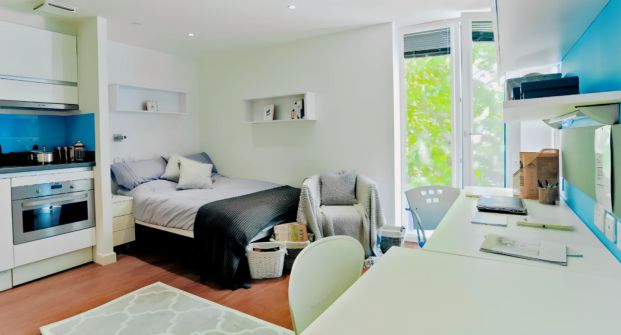Premium Ground Floor - Photo 1