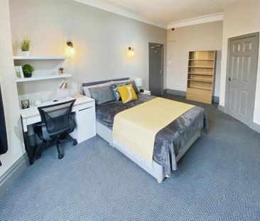 1 bedroom in a house share to rent - Photo 5