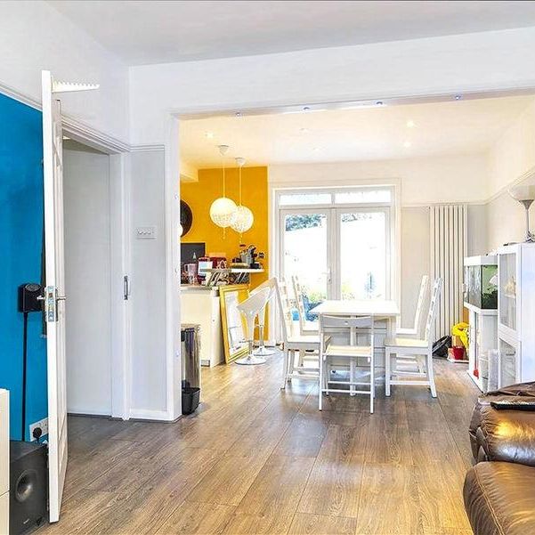 3 bedroom semi-detached house to rent - Photo 1